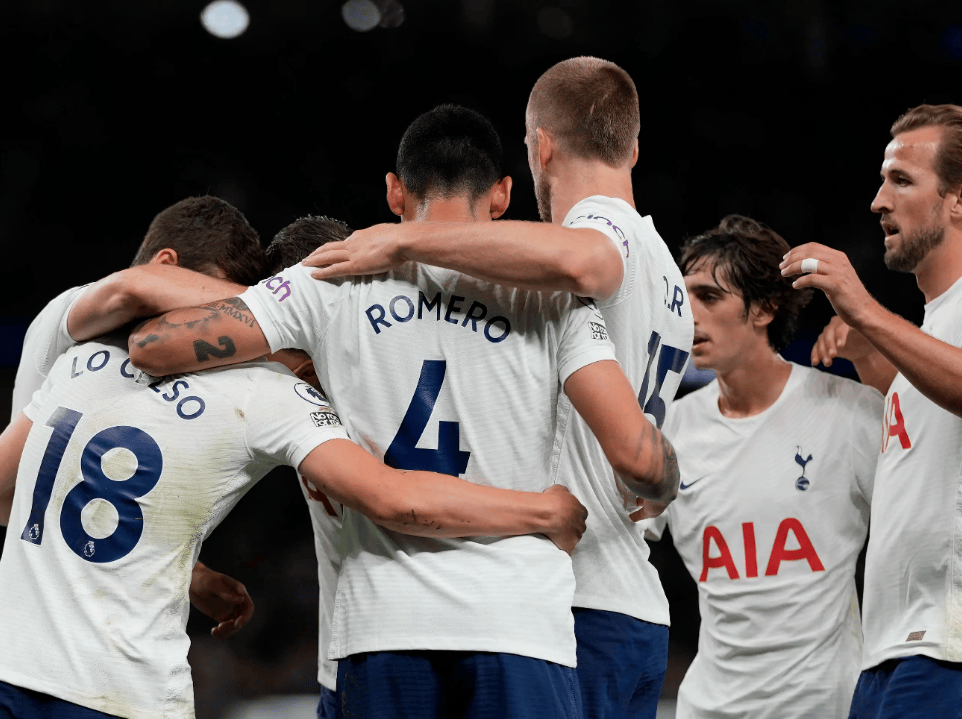 爱游戏在线-托特纳姆热刺强势登顶，稳坐英超宝座的简单介绍