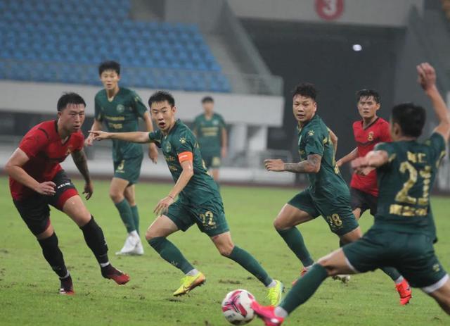 爱游戏大厅-杭州绿城队主场击败重庆力帆，取得三分的简单介绍