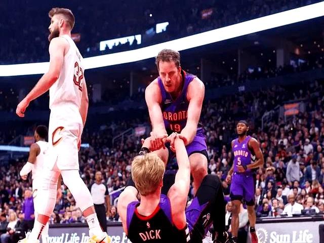 伤病潮袭击大面积,球队需及时调整的简单介绍 伤病潮袭击大面积,球队需及时调整的简单介绍