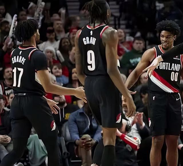 爱游戏入口-公牛替补球员崭露头角，球队备战季后赛