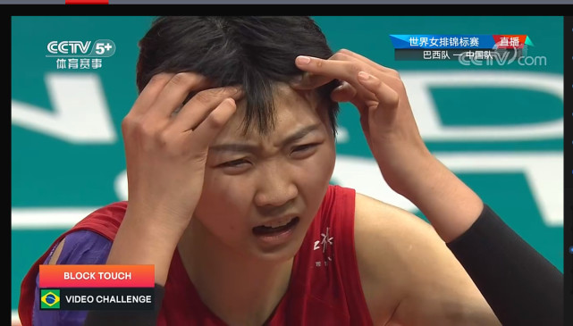 巴西排球队精彩逆转，晋级半决赛