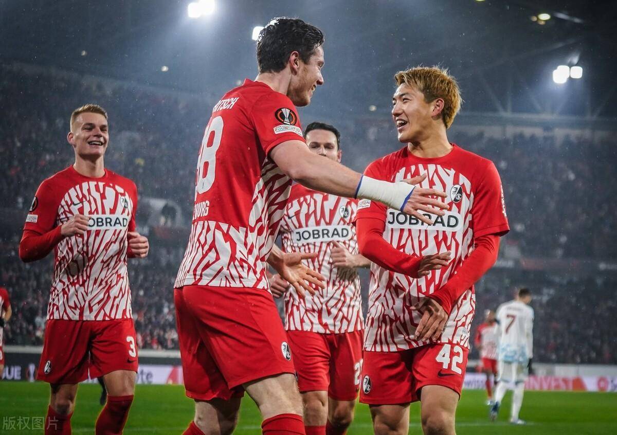 爱游戏官网-汉堡俱乐部在最近一场比赛中出色发挥