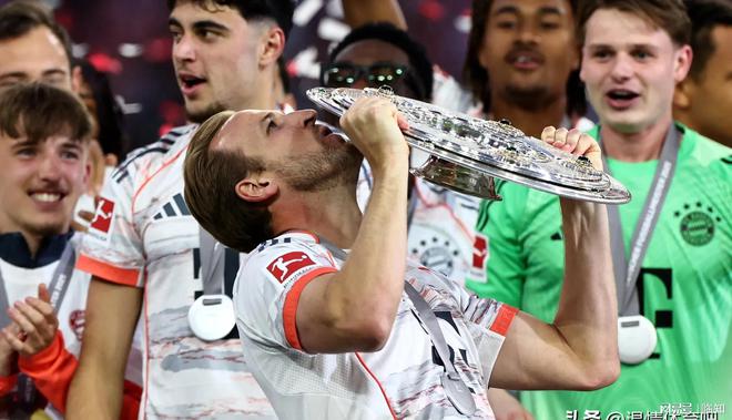 汉堡俱乐部在最近一场比赛中出色发挥 汉堡俱乐部在最近一场比赛中出色发挥