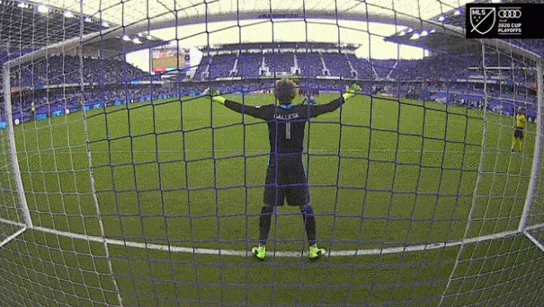 爱游戏官方-包含贝内文托门将连续扑出点球，成为球队一大亮点的词条