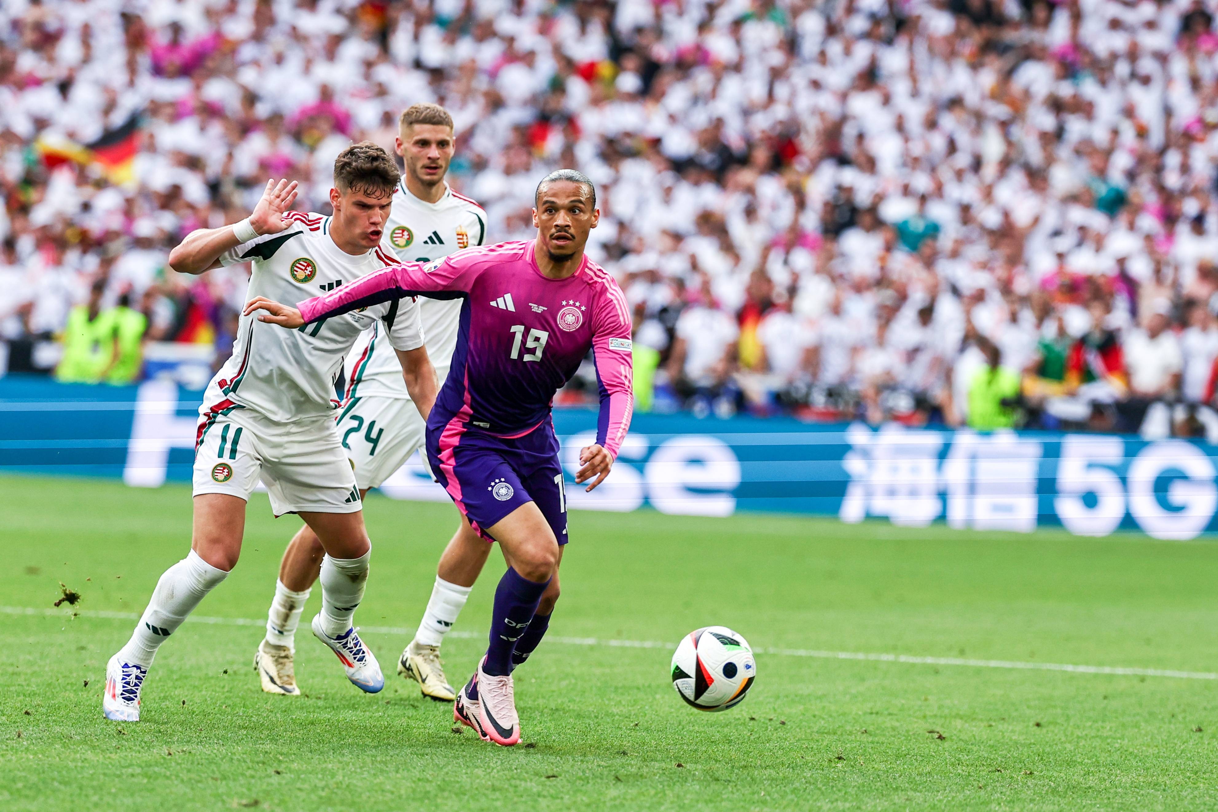 爱游戏大厅-包含德国队大获胜利，晋级欧洲国家联赛半决赛的词条