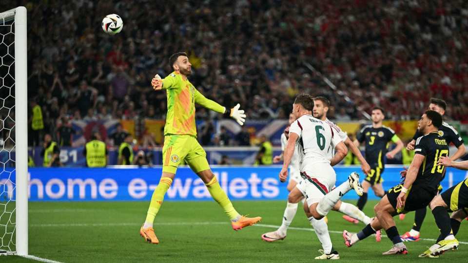 爱游戏tv-西班牙压哨晋级欧洲杯，实力惊人