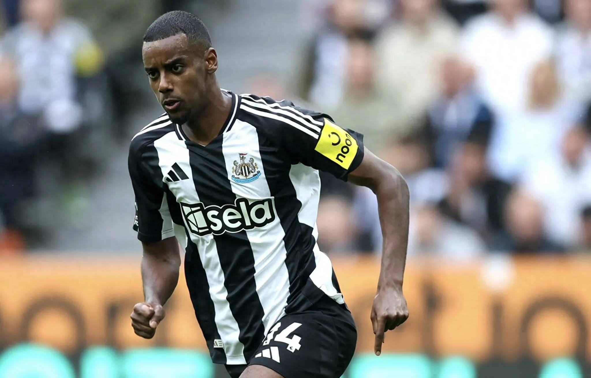 爱游戏-关于巴塞罗那前锋连续进球成为球队生力军的信息