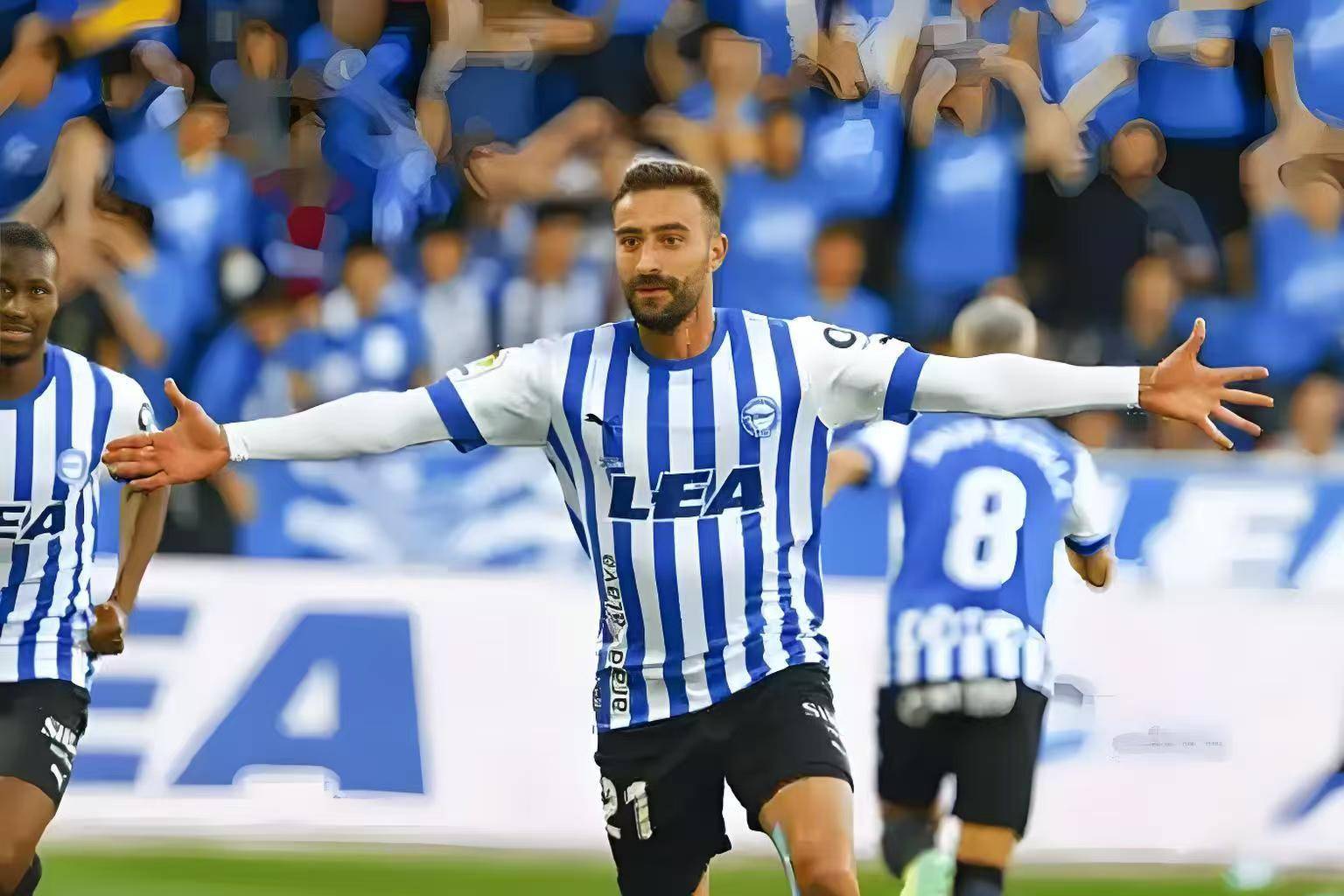 赫塔菲逆袭马拉加，阿拉维斯遭来炮灰的简单介绍