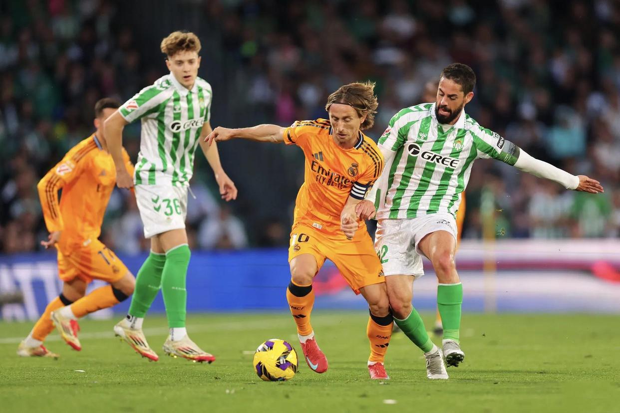 爱游戏官网-欧洲预选赛争夺激烈，冷门频现全情挑战的简单介绍