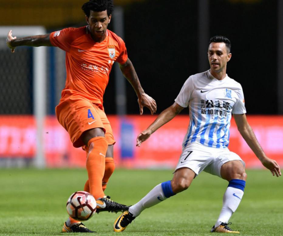 爱游戏-关于鲁能欲夺冠，对阵广州富力展开比拼的信息