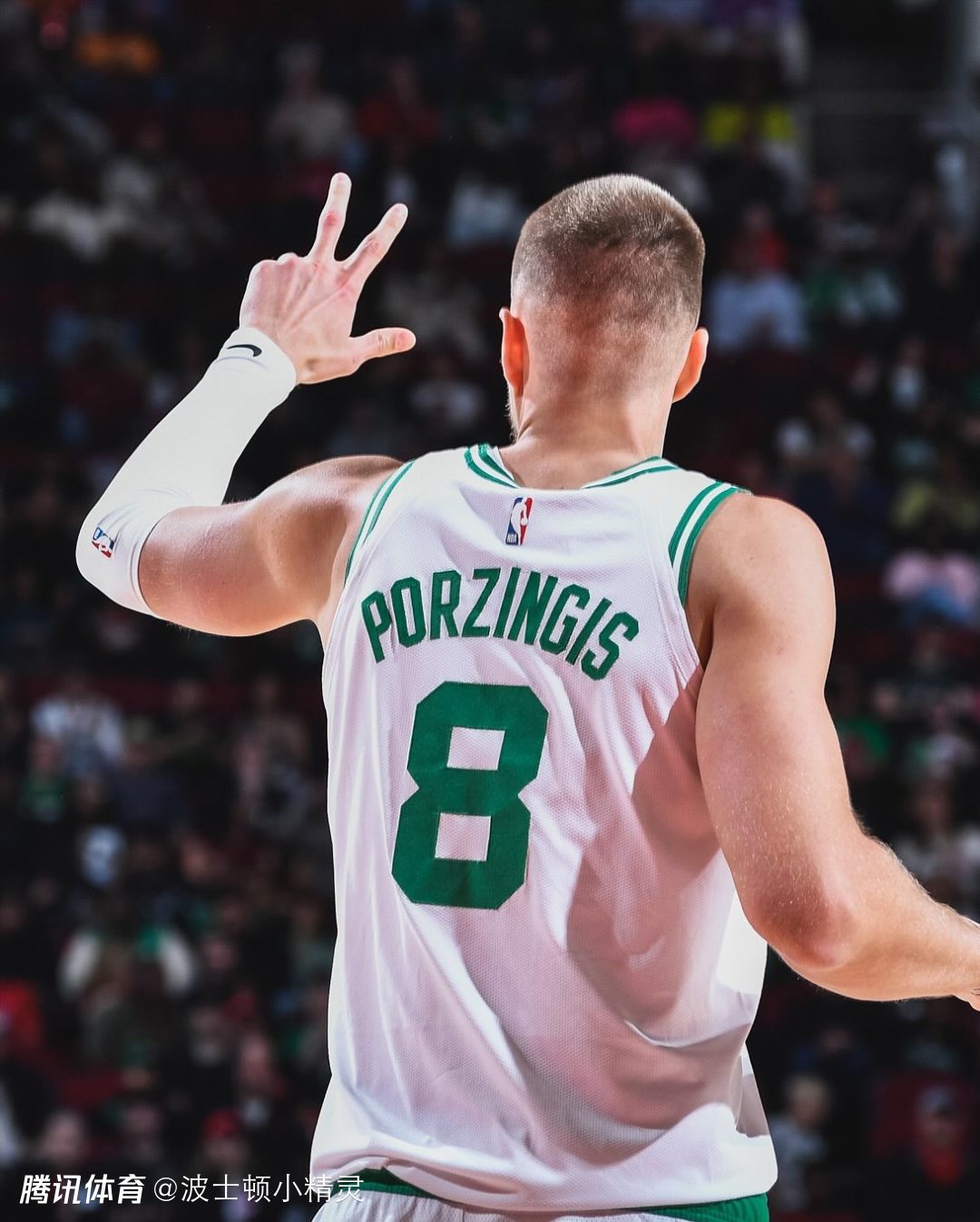 凯尔特人胜骑士,迎来两连胜 凯尔特人胜骑士,迎来两连胜