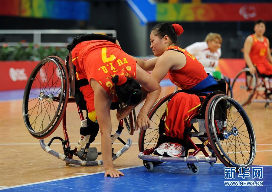 激烈比拼中透露出的拼搏精神