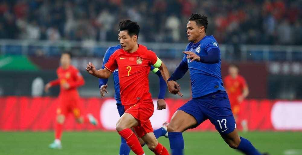 国内足球精彩对决,球员展现实力的简单介绍 国内足球精彩对决,球员展现实力的简单介绍