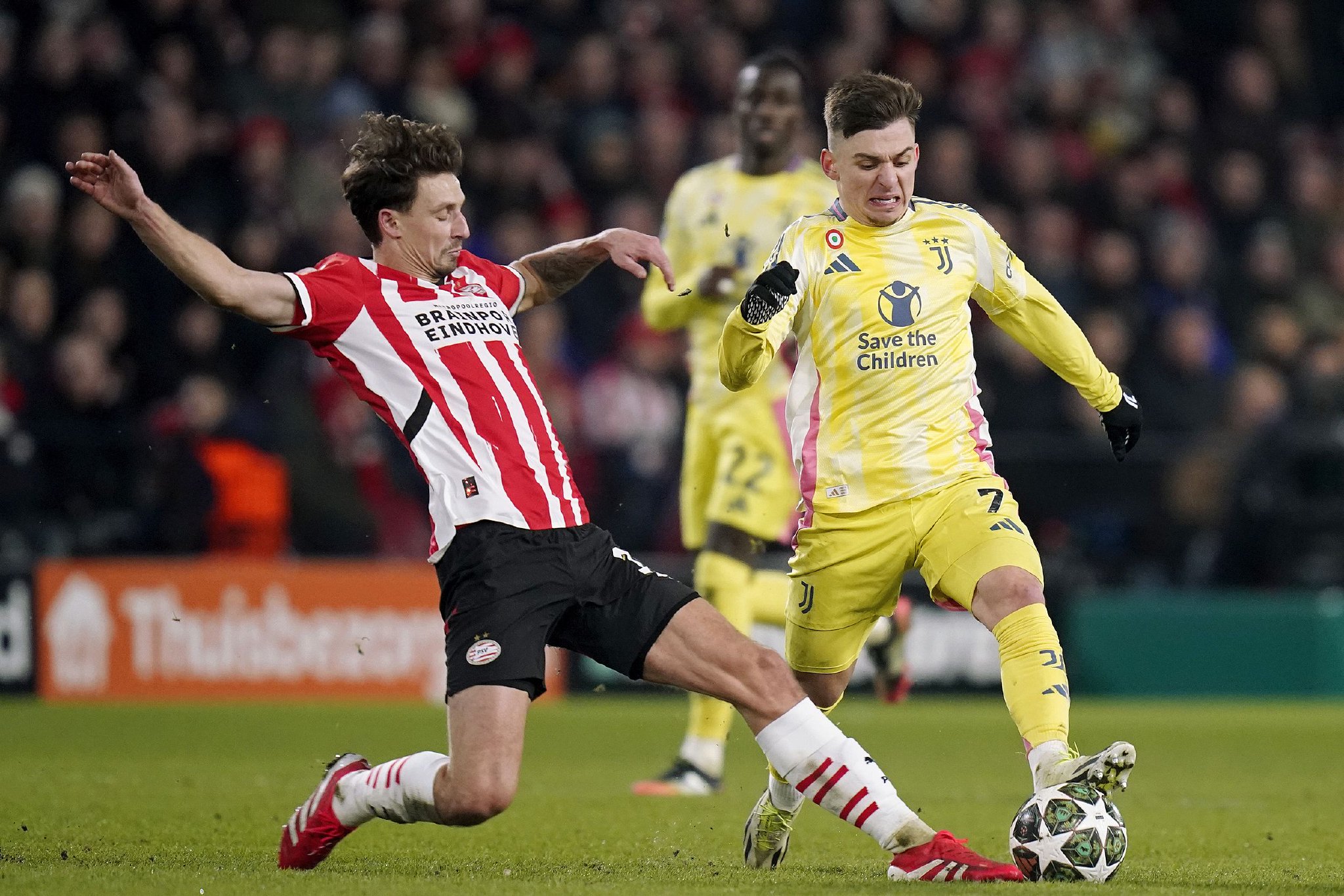 尤文图斯横扫，意甲豪强晋级欧冠强