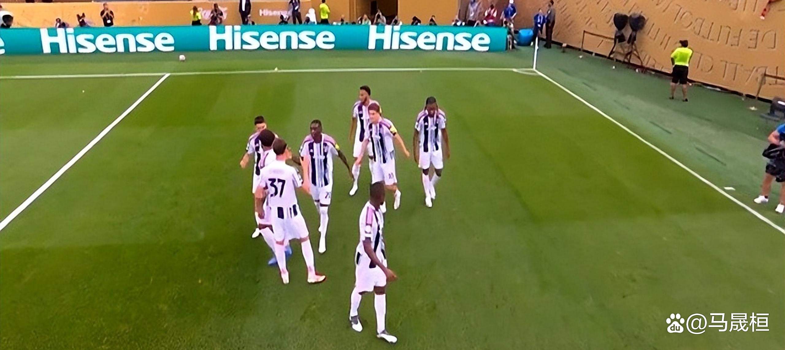 包含尤文图斯逆袭战胜，淘汰赛名额锁定的词条