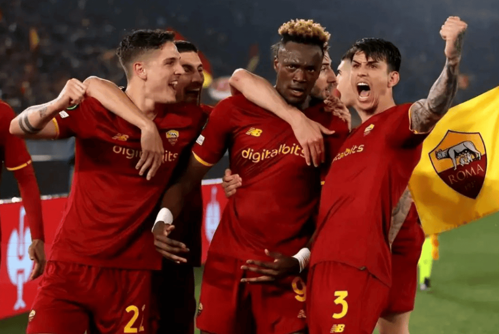 意大利在主场优势中轻松战胜对手 意大利在主场优势中轻松战胜对手