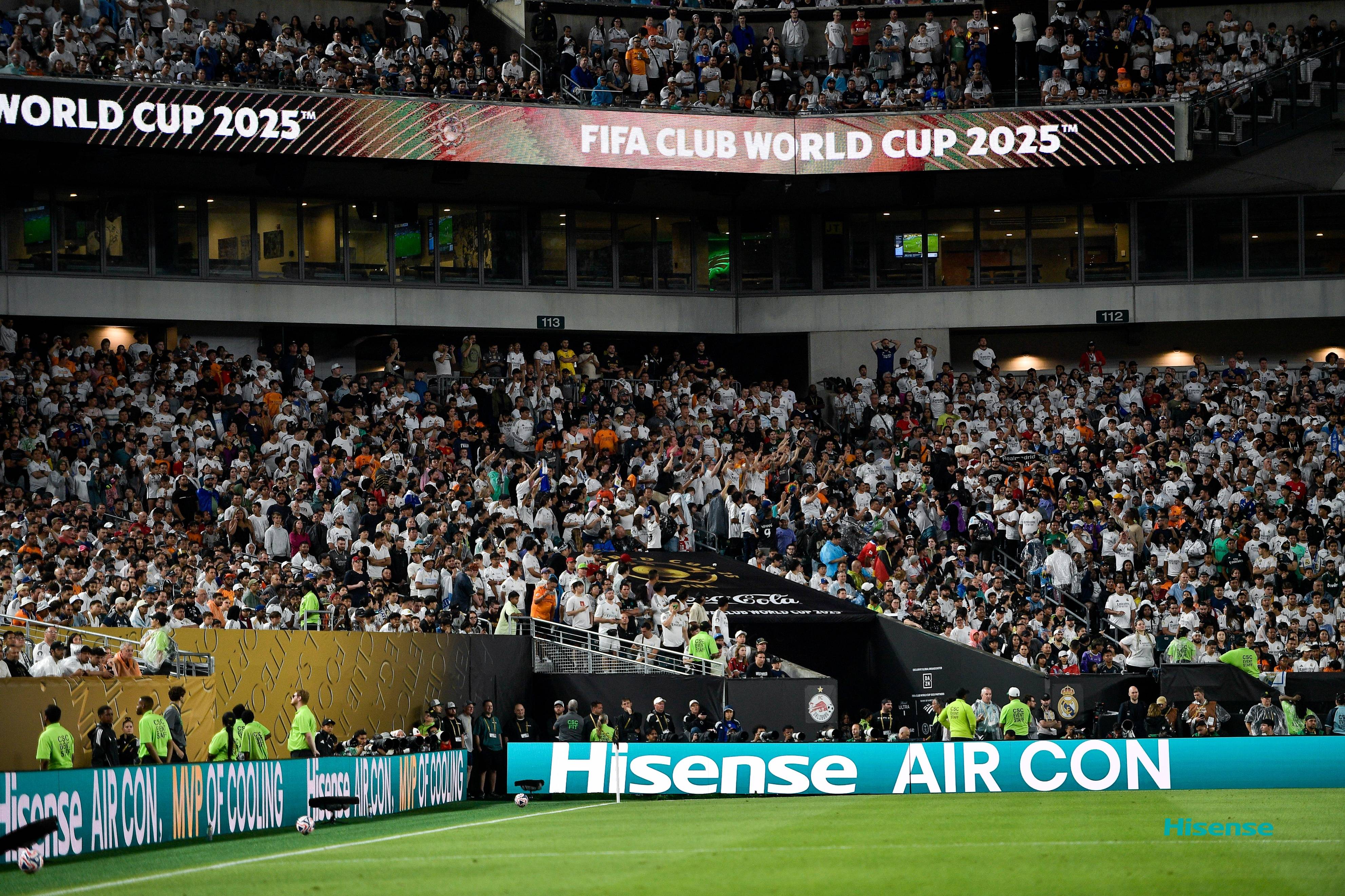 皇马主场迎接下一轮比赛,期待球队胜利 皇马主场迎接下一轮比赛,期待球队胜利