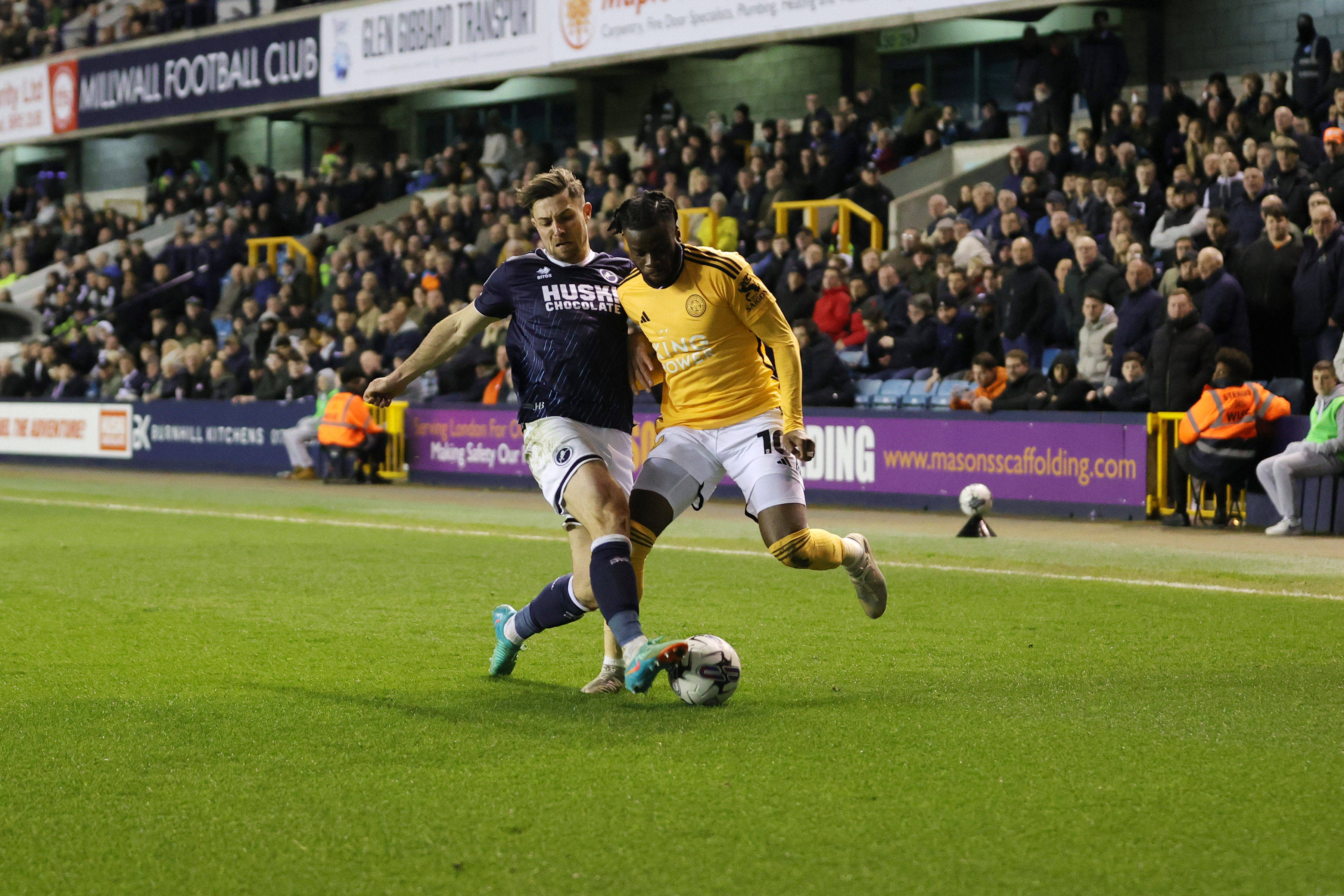 关于南安普顿客场大胜，重返积分榜前列的信息