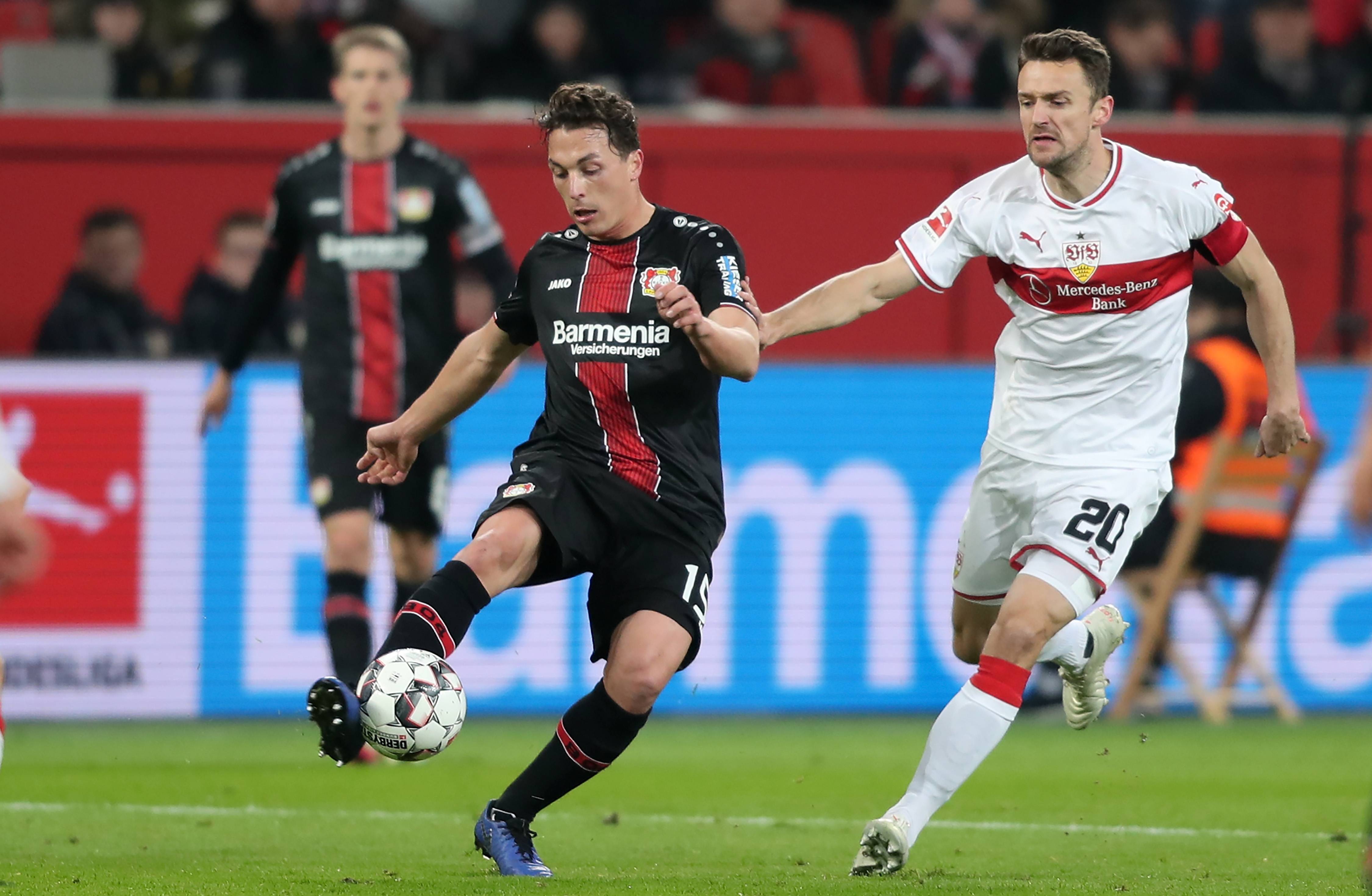 爱游戏入口-包含拜仁慕尼黑主场胜利，小组赛告捷的词条