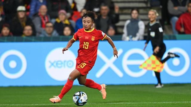 澳大利亚女足球员破纪录，创新高表现的简单介绍