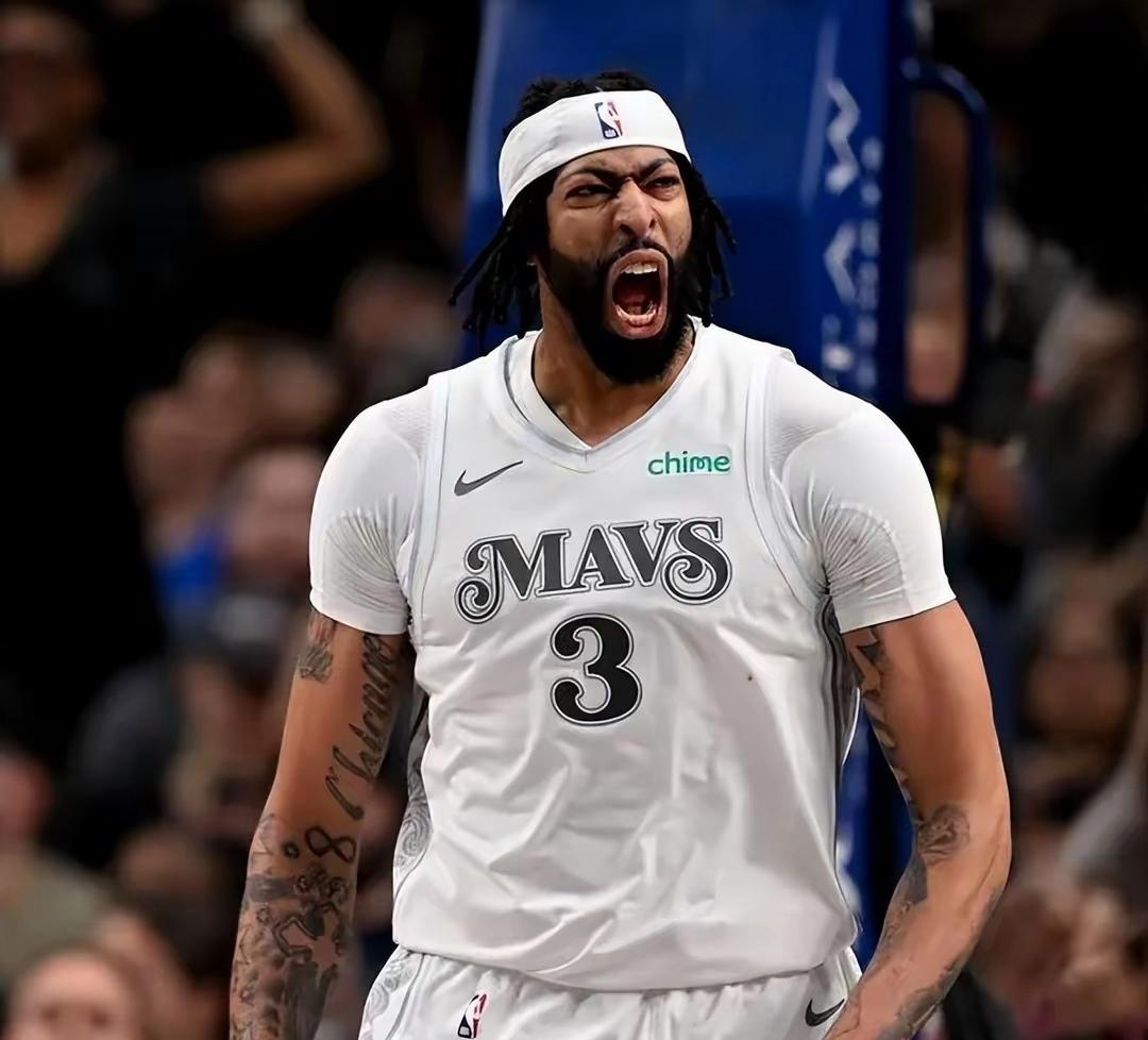 爱游戏tv-关于巨人大胜篮网，安东尼-戴维斯发威高分的信息