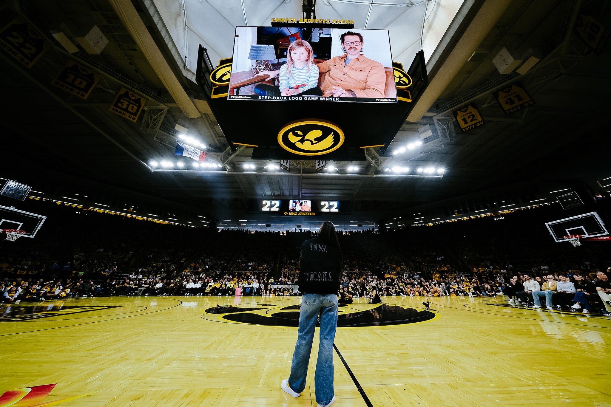 篮球时装周盛大开幕,球员秀时尚风采的简单介绍 篮球时装周盛大开幕,球员秀时尚风采的简单介绍