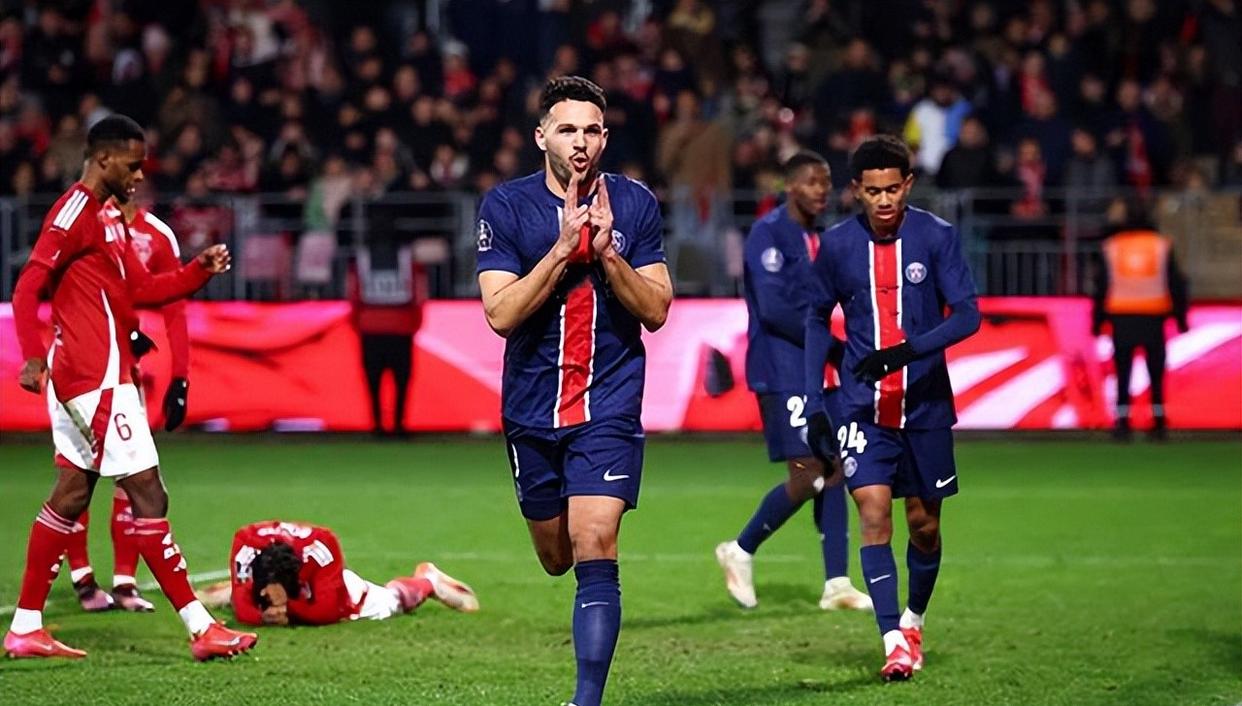 爱游戏APP-关于摩纳哥客场战胜亚特兰大，出线形势晴朗的信息