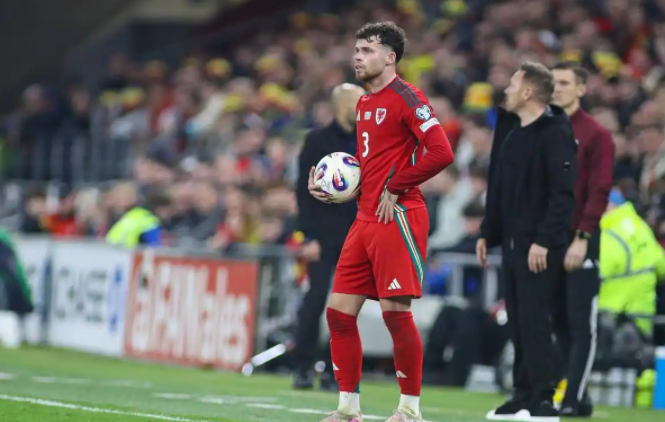 比利时队成功晋级下一轮比赛，欧预赛精彩继续