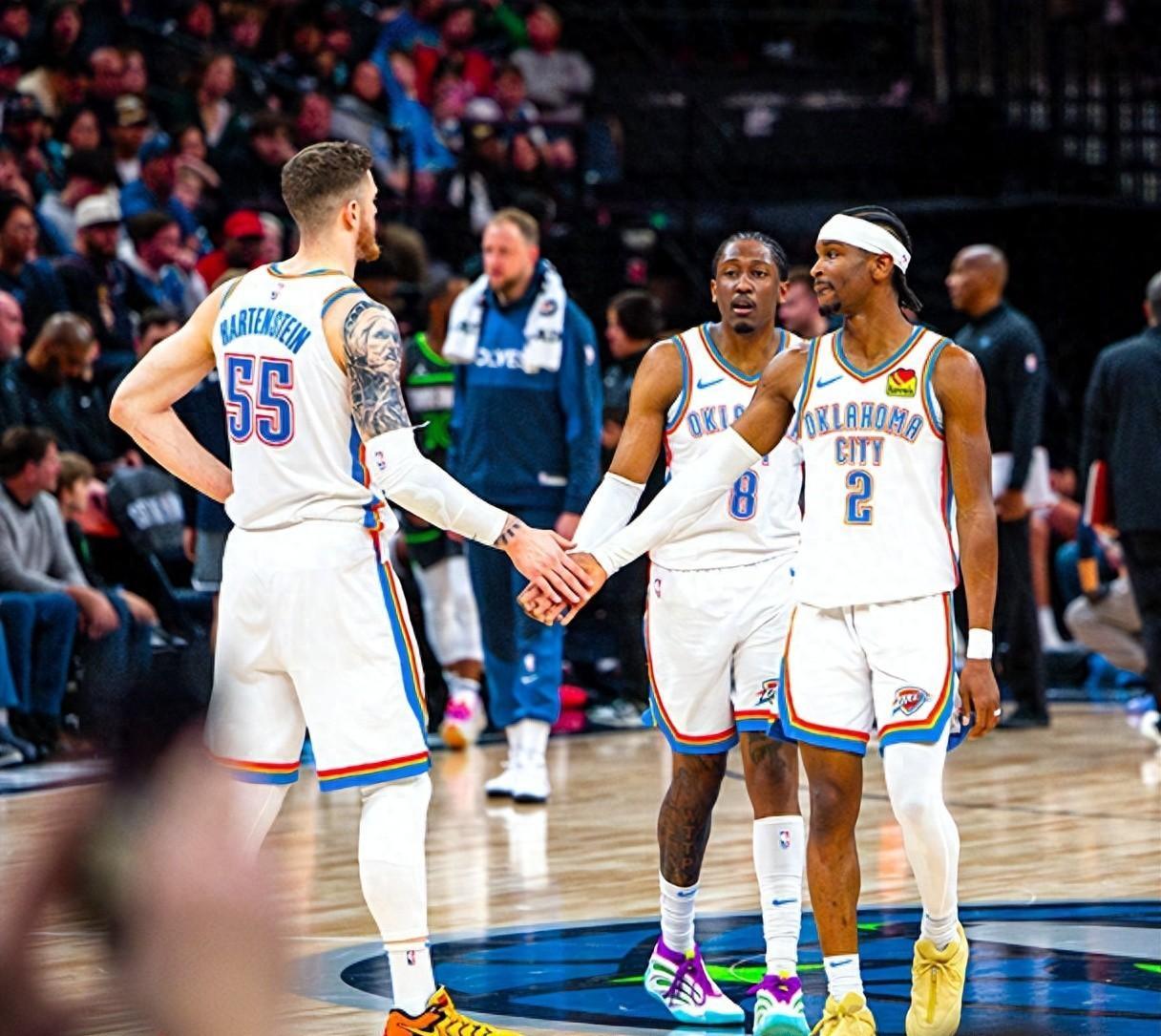 快船主场擒勇士，取得三连胜