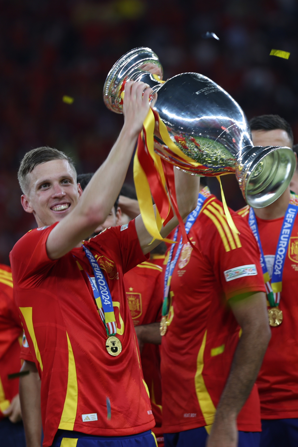 爱游戏官网-足球迷热议西班牙足球盛宴，球队实力不凡