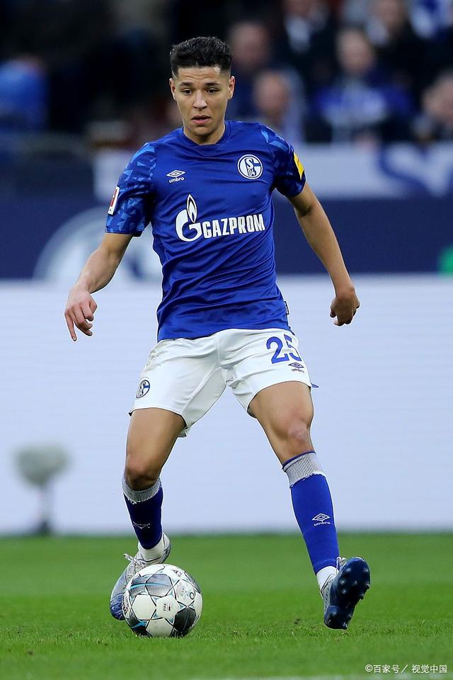 沙尔克04球员主场梅开二度，帮助球队取胜