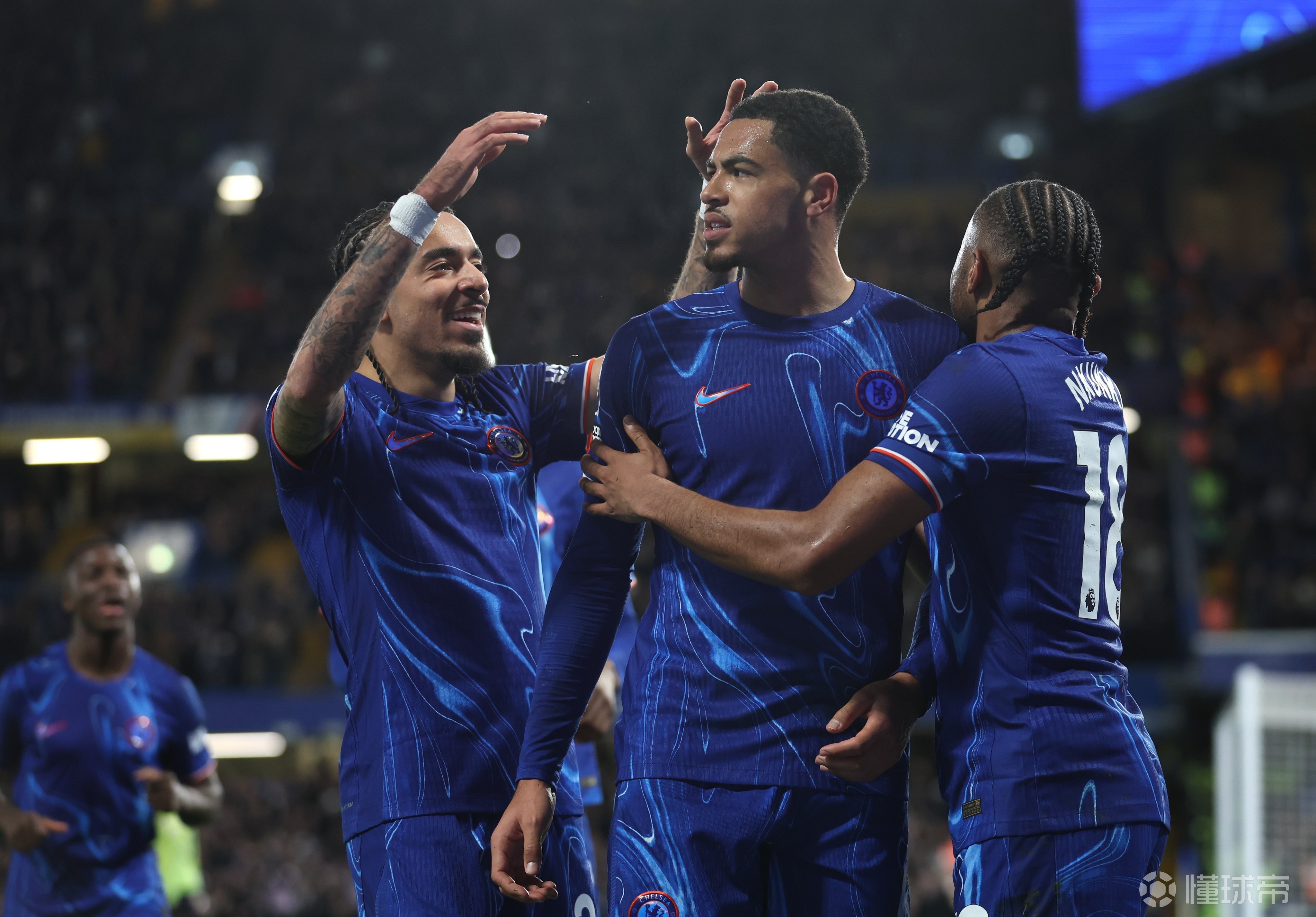 爱游戏下载-包含切尔西客场击败对手，取得来季首胜的词条