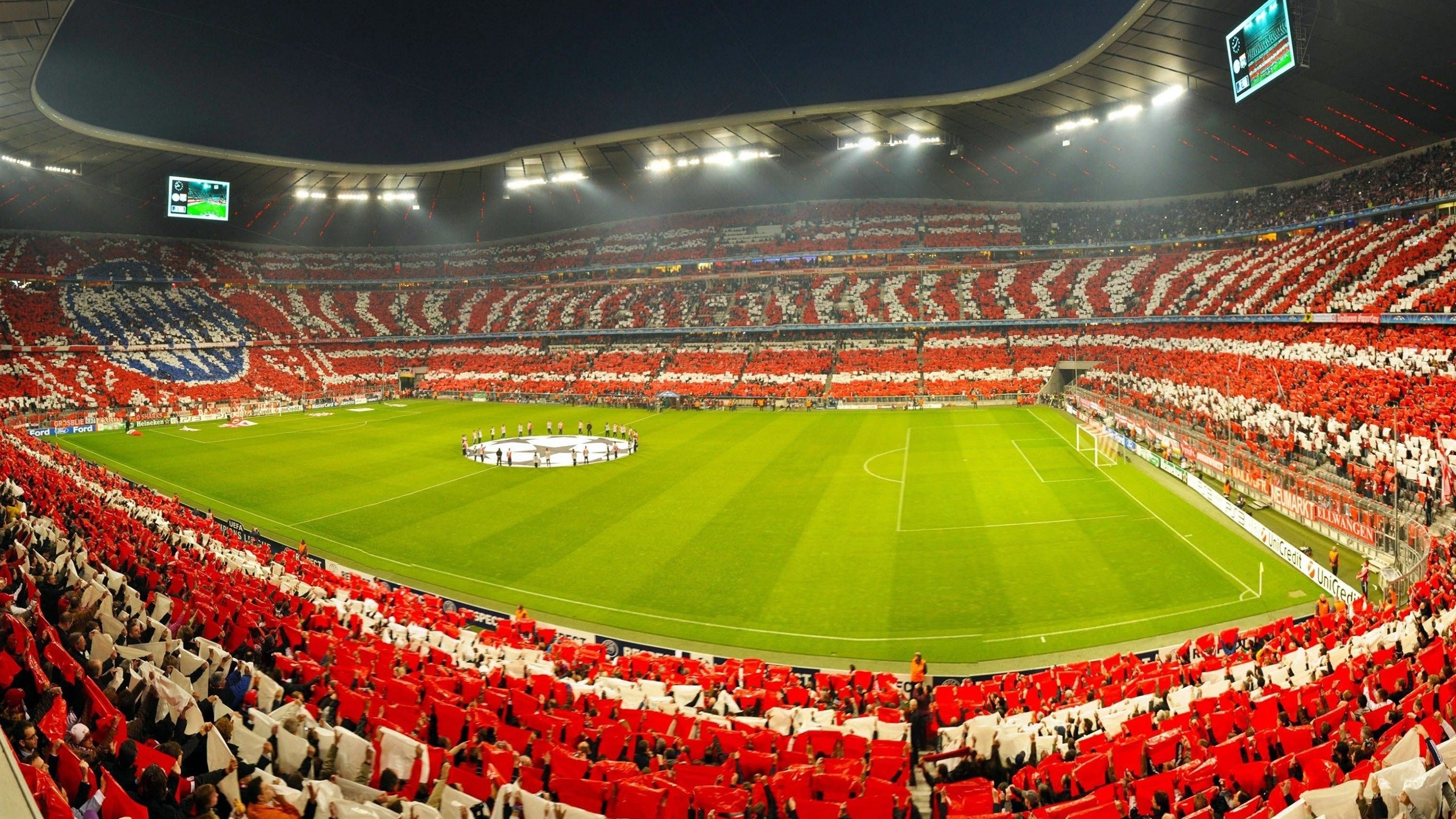 爱游戏娱乐-足球平行宇宙，摩洛哥全明星队如何在欧冠半决赛击溃巴拉圭豪门